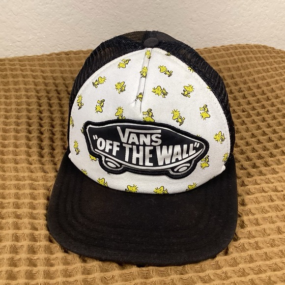 Vans Other - Vans Off The Wall Hat Cap Mens One Size Black Mesh Peanuts Schulz Woodstock